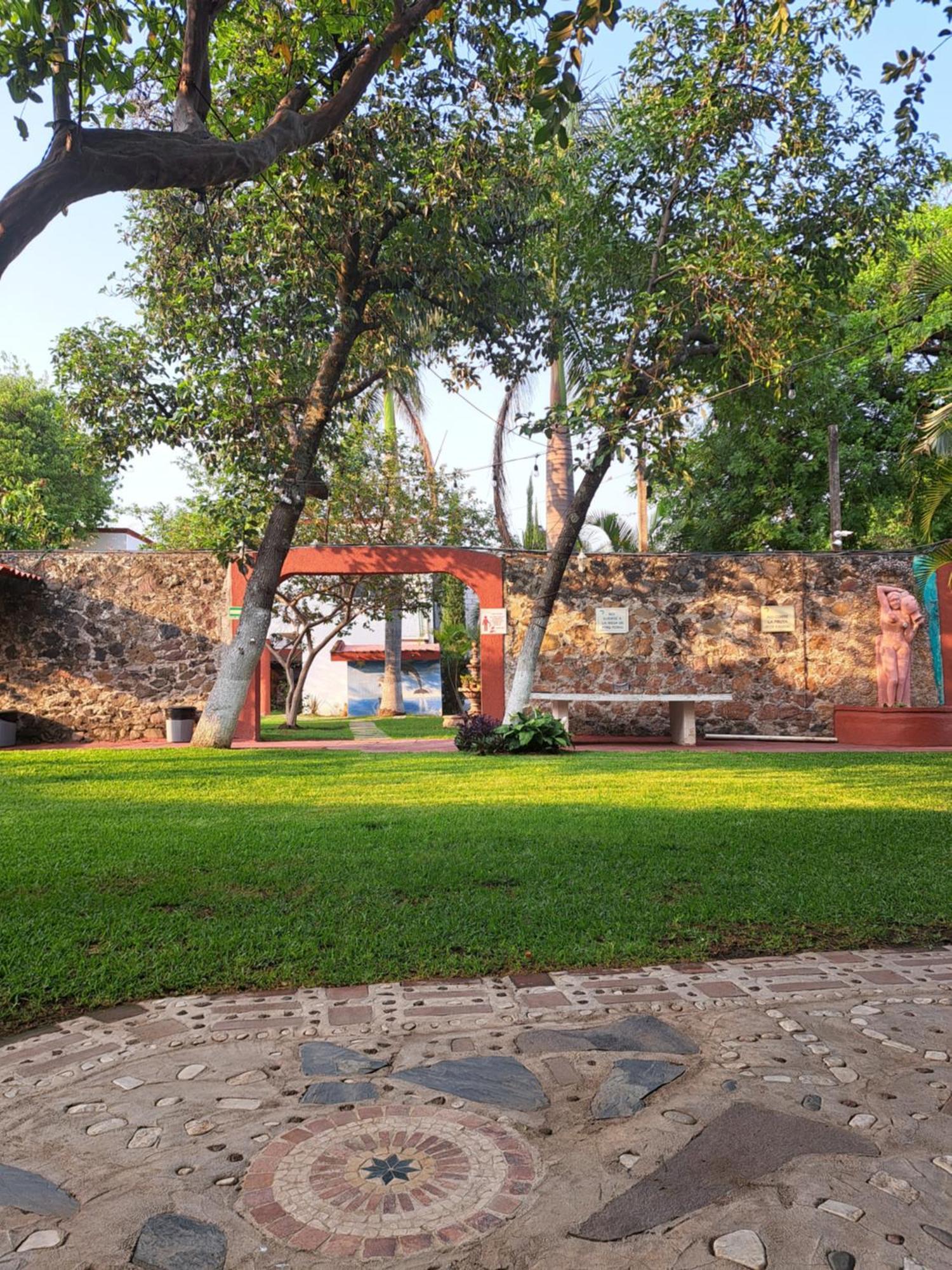 Hotel Quinta Paraiso Cocoyoc Exterior photo