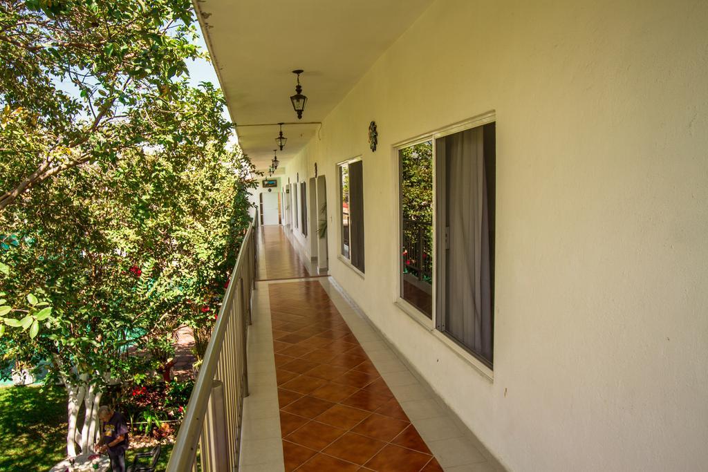 Hotel Quinta Paraiso Cocoyoc Exterior photo