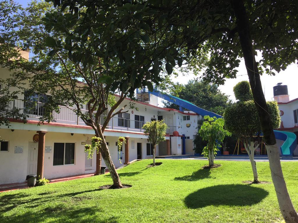 Hotel Quinta Paraiso Cocoyoc Exterior photo