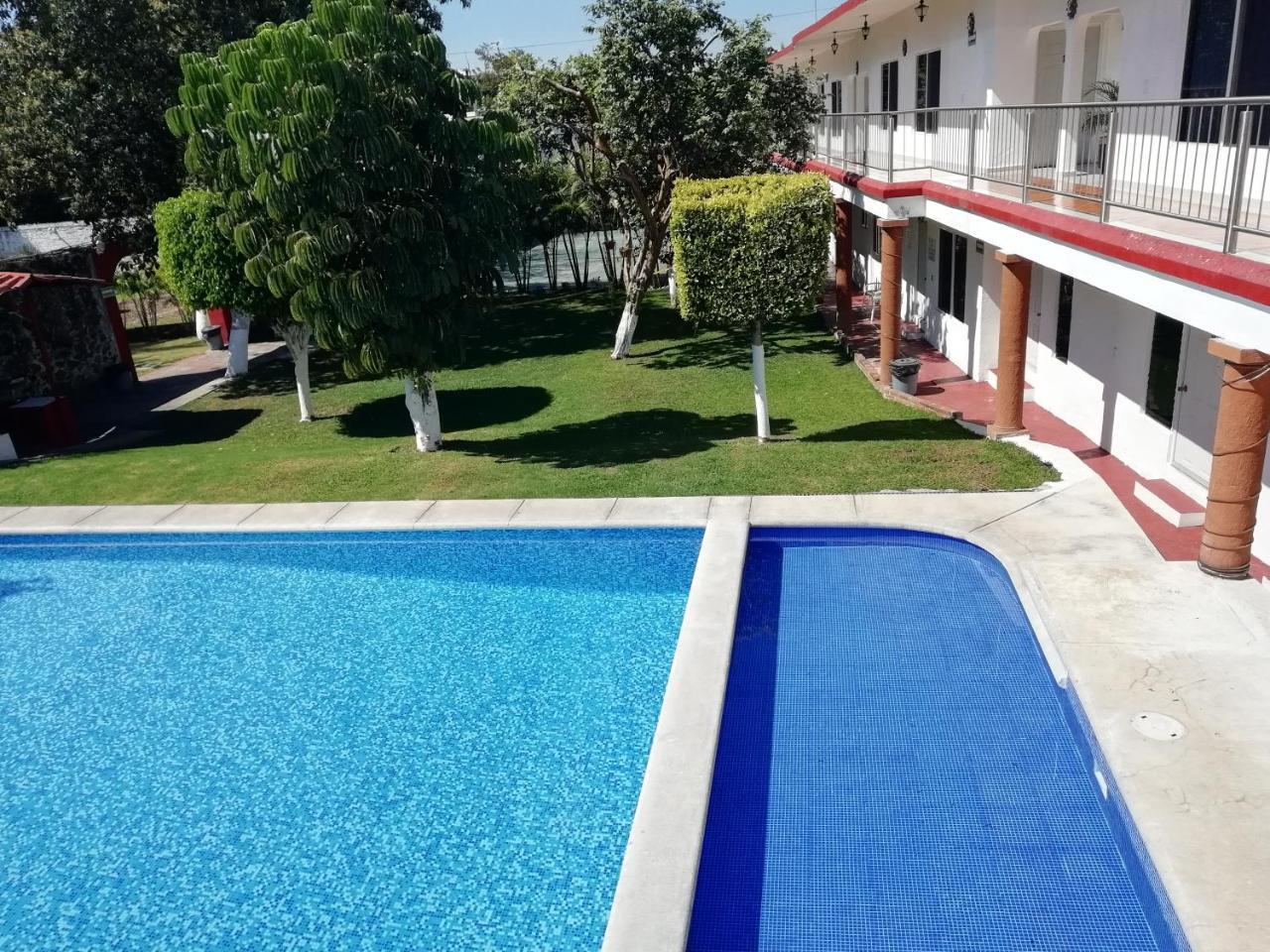 Hotel Quinta Paraiso Cocoyoc Exterior photo