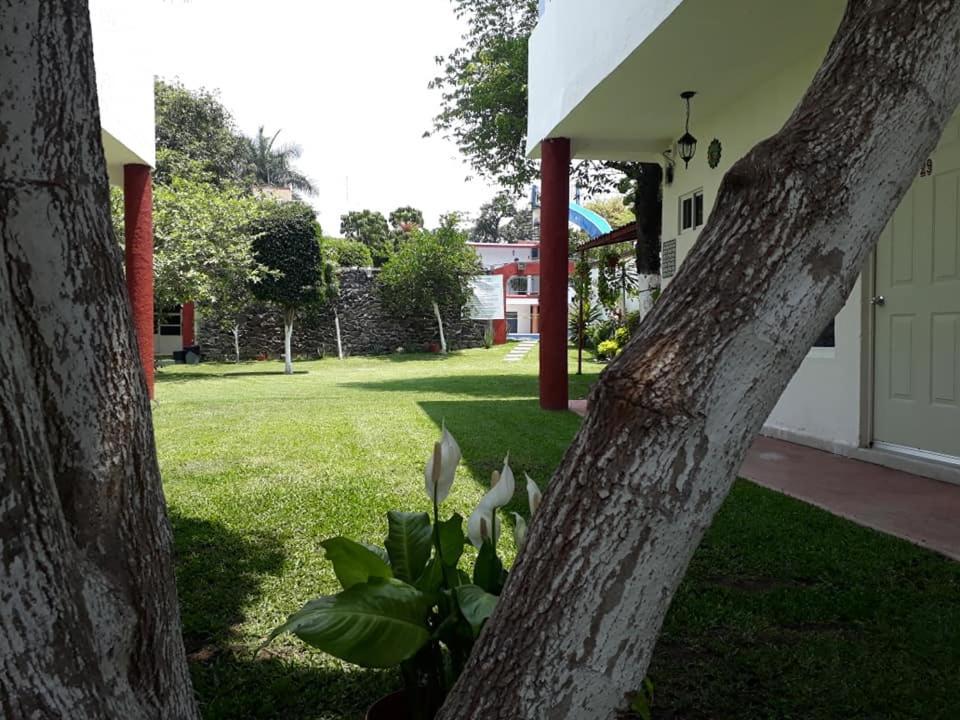 Hotel Quinta Paraiso Cocoyoc Exterior photo