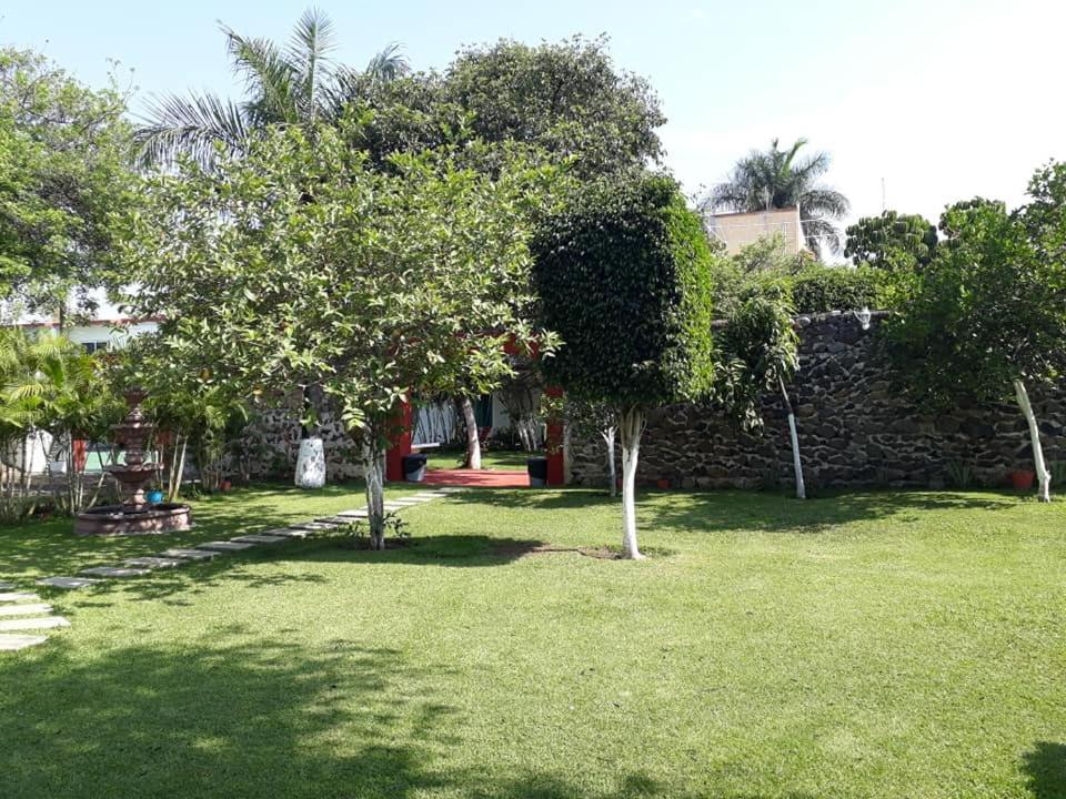 Hotel Quinta Paraiso Cocoyoc Exterior photo
