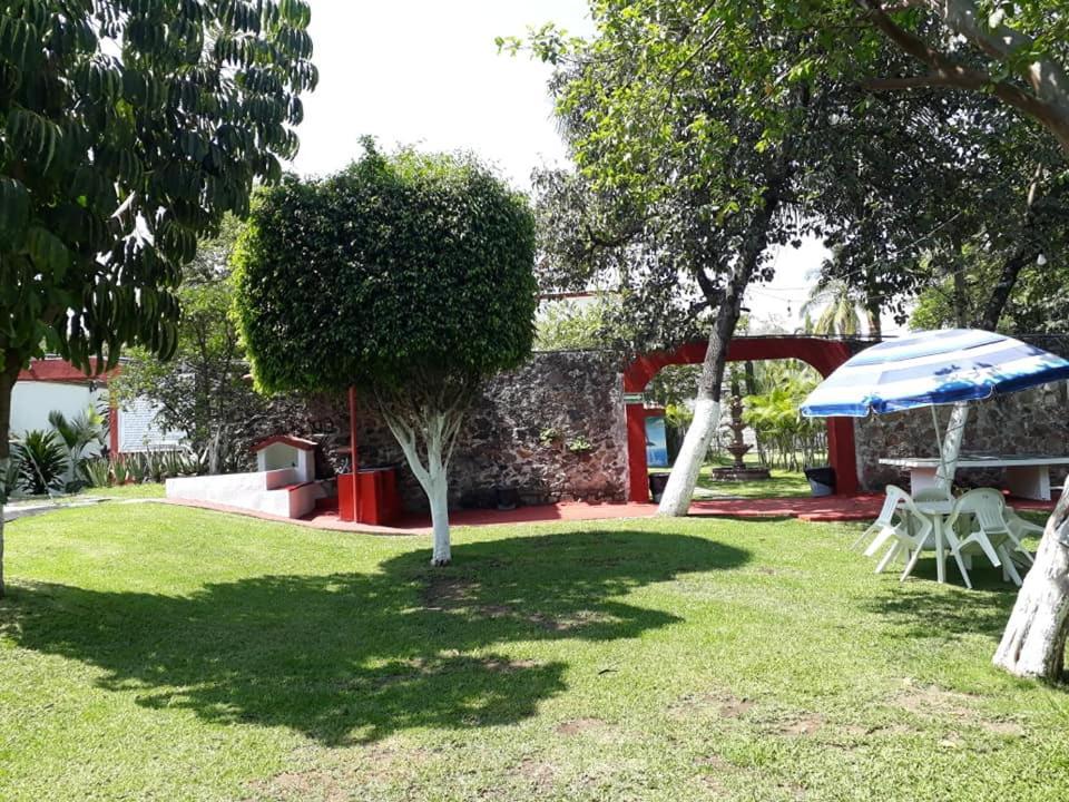 Hotel Quinta Paraiso Cocoyoc Exterior photo